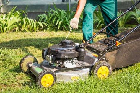 How To Start A Lawn Mower When You re Weak How to Fix a Lawn Mower That Won't Start - Dengarden